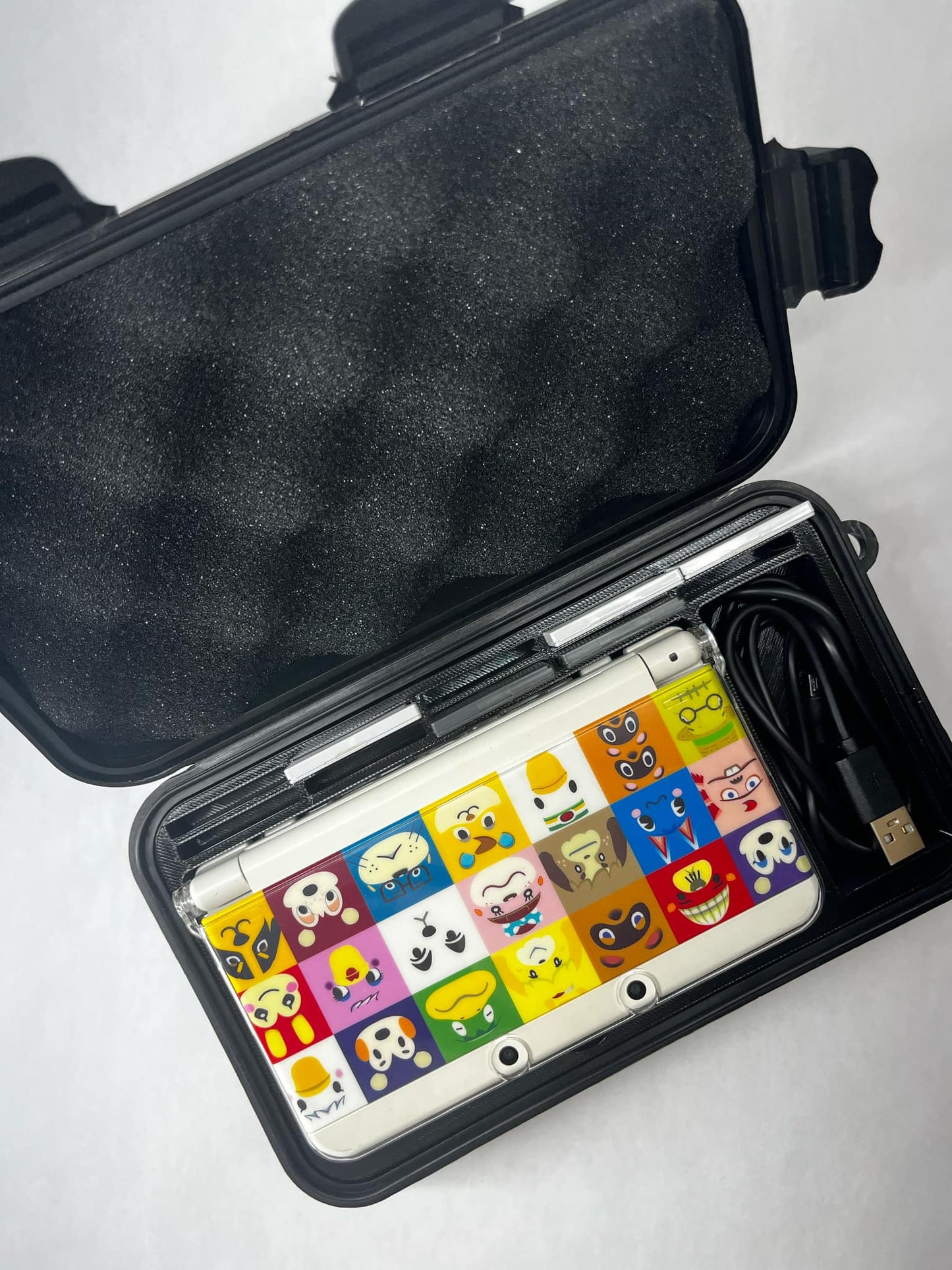 Nintendo New 3DS Non-XL Carrying Case – Durable & Stylish Protection for 3DS Console, Games & Accessories