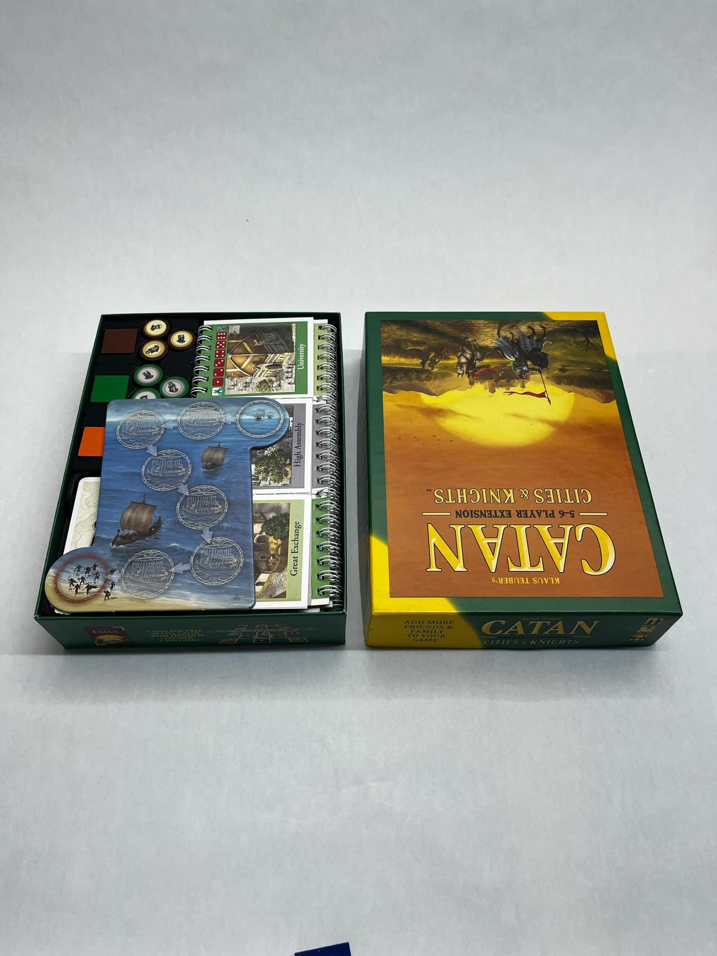 Catan Cities and Knights Game Tray Organizer – Essential Storage Solution for Board Game Enthusiasts