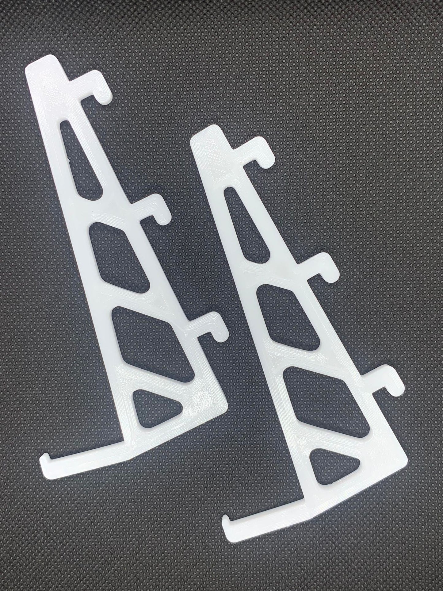 1 pair | IKEA SKADIS PEGBOARD | 25mm Large 3 Prong | Accessory Large Mechanical Keyboard Mount Holder Display