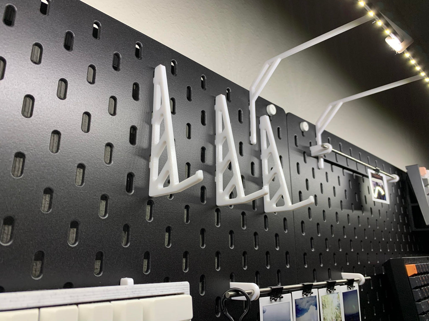1 pair | IKEA SKADIS PEGBOARD | 25mm Large 3 Prong | Accessory Large Mechanical Keyboard Mount Holder Display