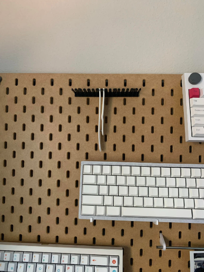 1 Piece | SKADIS Apple Strap Holder | Senac LLC | Wrist Watch Pegboard 16 strap capacity Active