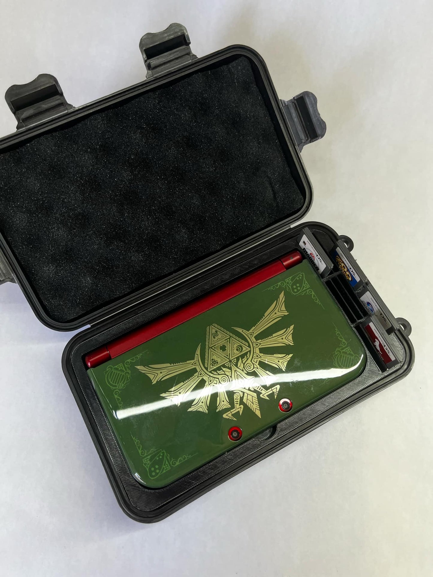 Universal 3DS XL Carrying Case - Compatible with New & Old 3DS Models Durable Protection & Storage