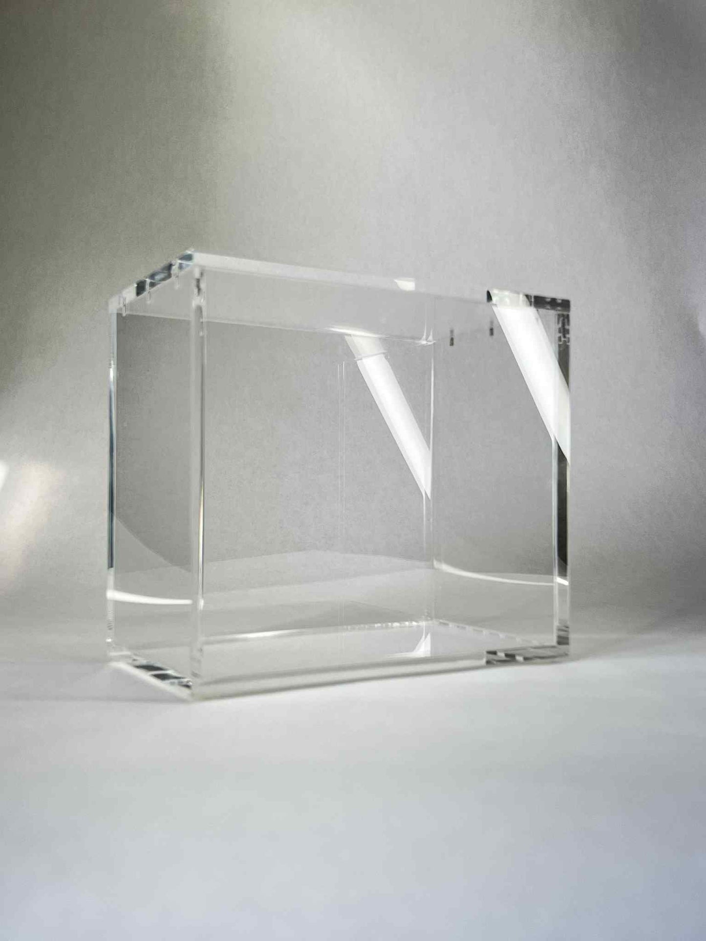Acrylic Display Case for Standard Poke TCG & PKMN Booster Boxes – UV Protection, Stackable, Dust-Proof (Case Only)