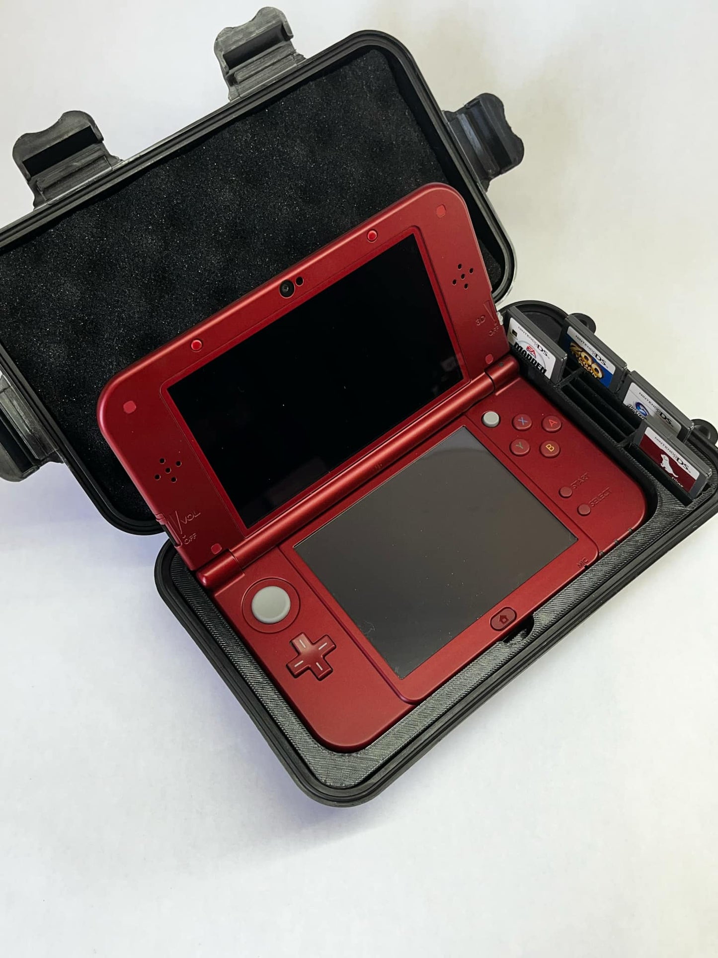 Universal 3DS XL Carrying Case - Compatible with New & Old 3DS Models Durable Protection & Storage